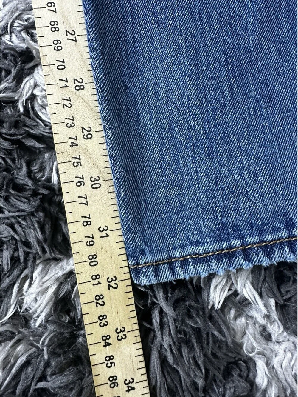 Vintage 90s Levi's 501 Button Fly Straight Leg Denim Jeans Blue Mens 34x32